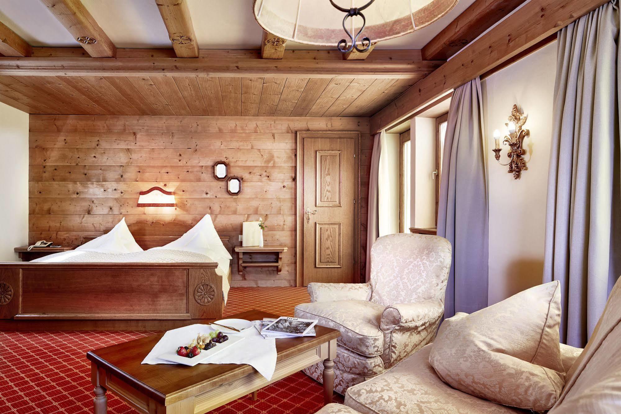 Hotel Singer - Relais & Chateaux Берванг Екстер'єр фото